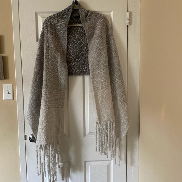 Oversized scarf - Picture 1 of 2